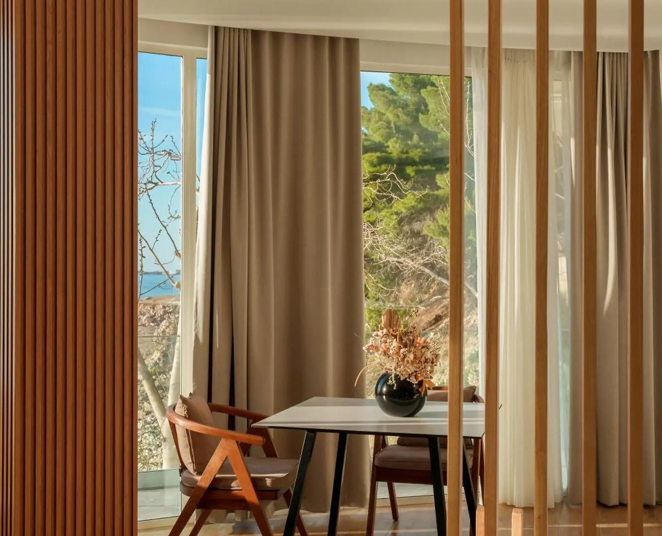 Hotel Nimfa Vlorë 3*,