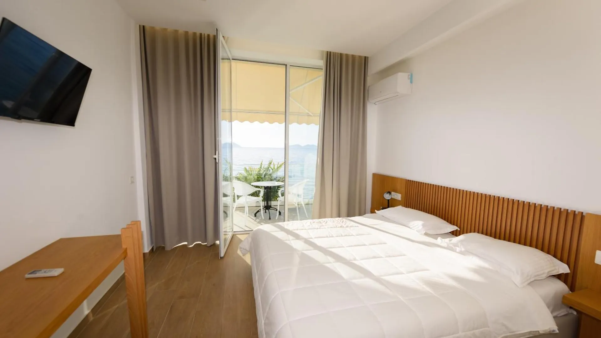 Hotel Nimfa Kanine